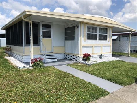 5 m) or less in width and 90 feet (27 m) or less in length and can be towed to. . Cheap mobile homes for sale in largo florida